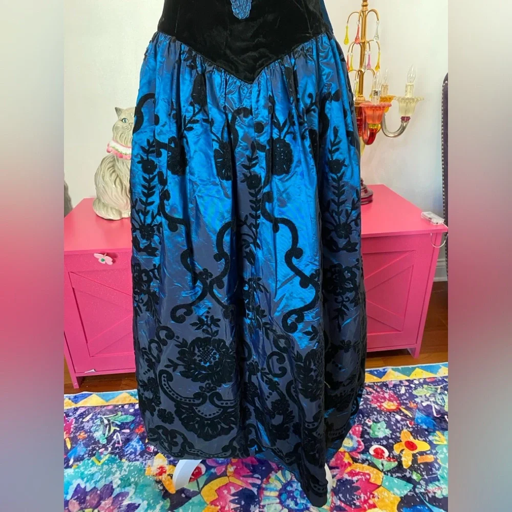 ❌SOLD❌OOAK VTG 80’S SCOTT MCCLINTOCK BLACK VELVET BLUE PROM EVENING GOWN RARE - Picture 3 of 11